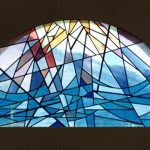 Vetrata artistica in vetro soffiato e colorescente legato in piombo cm. 250 x 125 